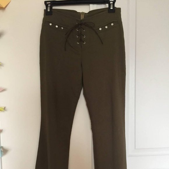 Olive Green Flare Pants - L (but M in US sizing? Pls read) - Picture 1 of 9